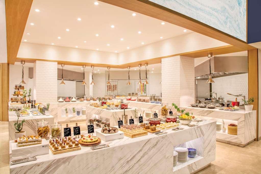 Hyatt Regency Thrissur Hotel Restoran foto