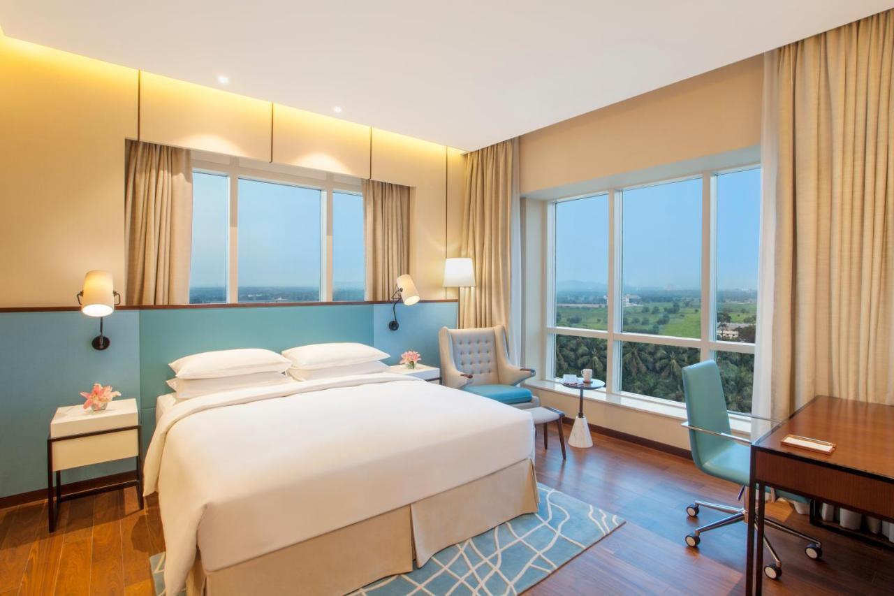 Hyatt Regency Thrissur Hotel Bagian luar foto